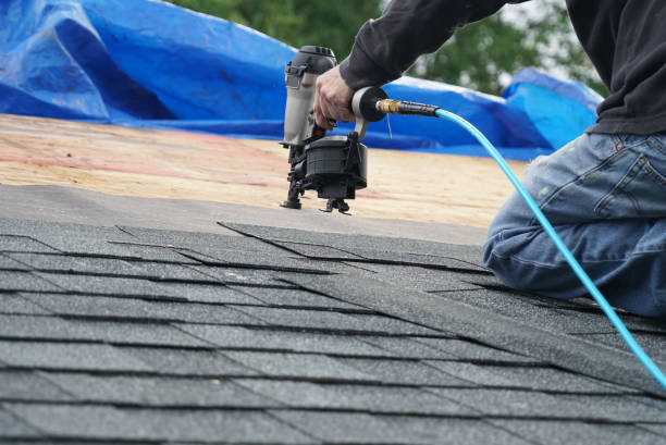Best Commercial Roofing Services  in Hebron, IL